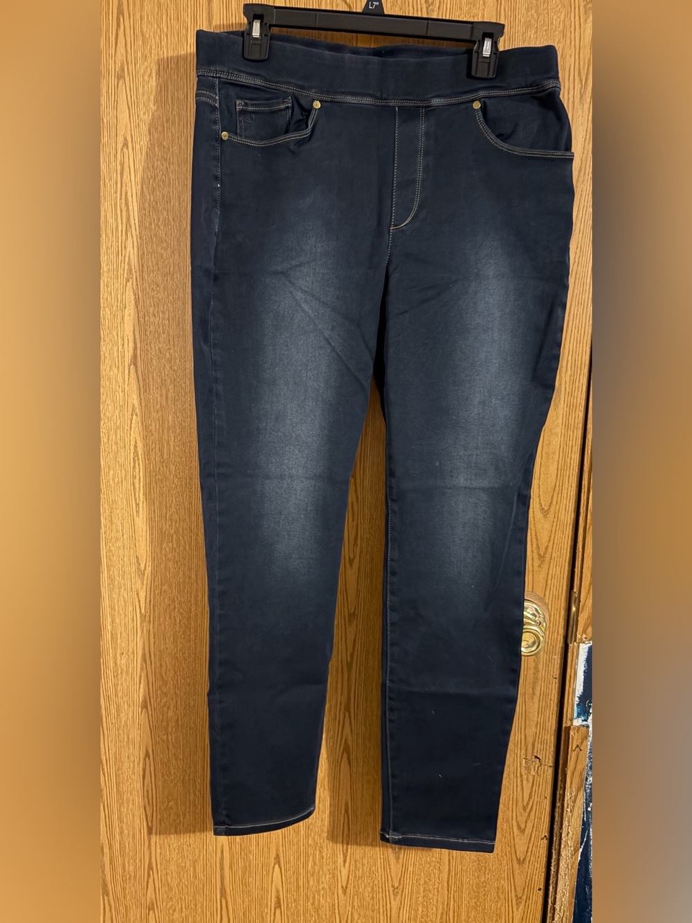 Gloria Vanderbilt Dark Navy Stretch Skinny Pants